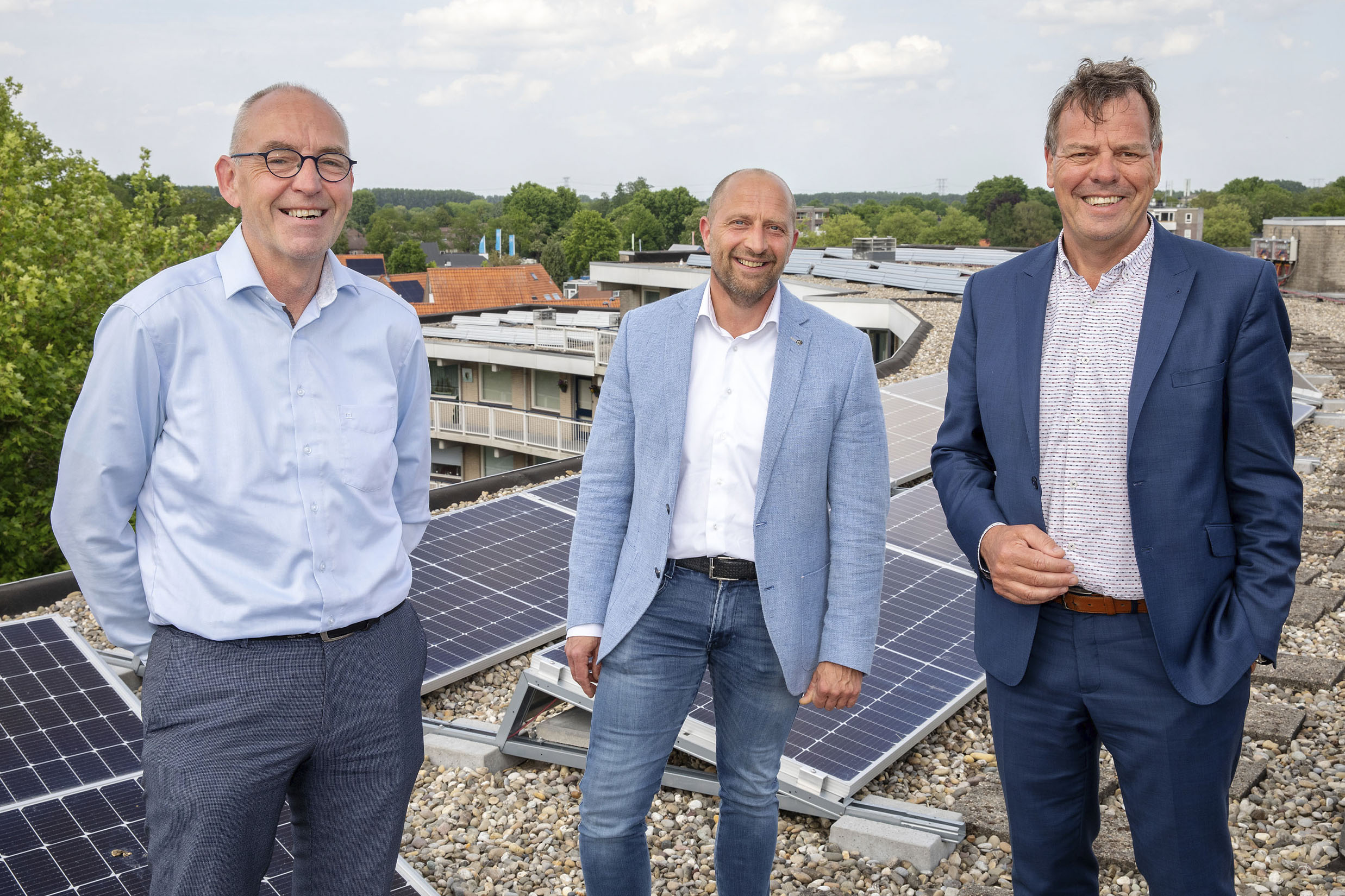 Uitonsdak zonnecooperatie interview met Joop van der Voort, Wouter Stikkelman en